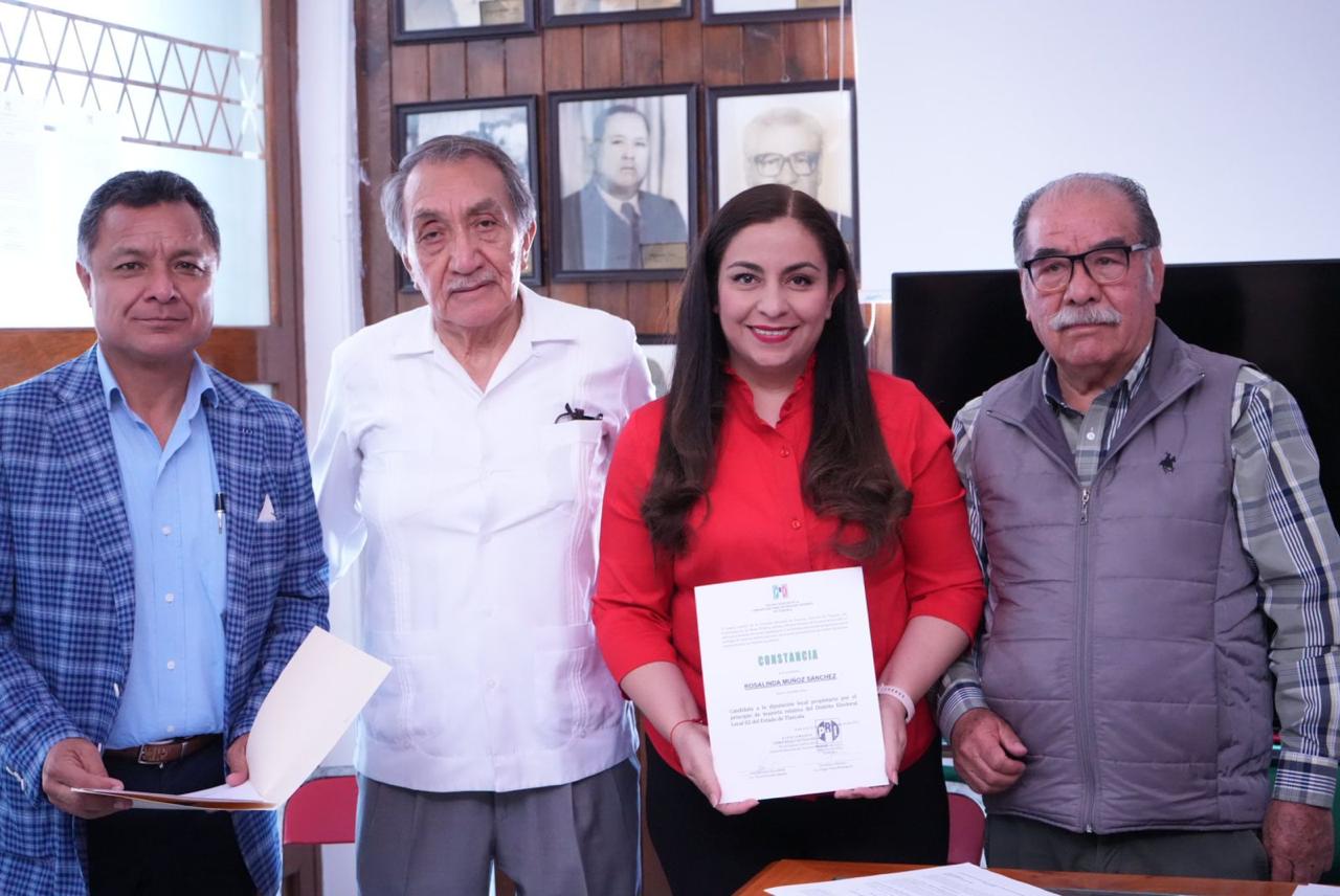 Va Rosalinda Muñoz por la diputación local del Distrito 02 con cabecera en Tlaxco